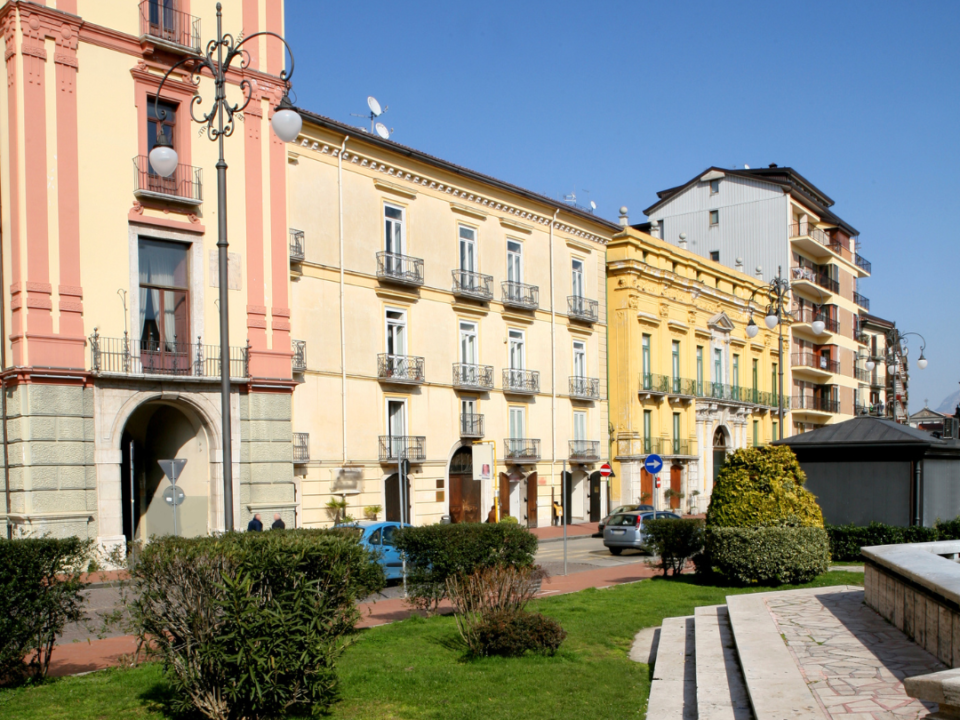 Conheça Avellino, centro histórico e de tradições