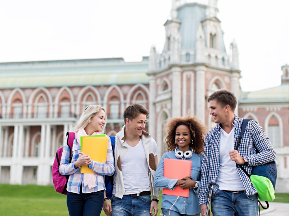 Melhor universidade na Italia